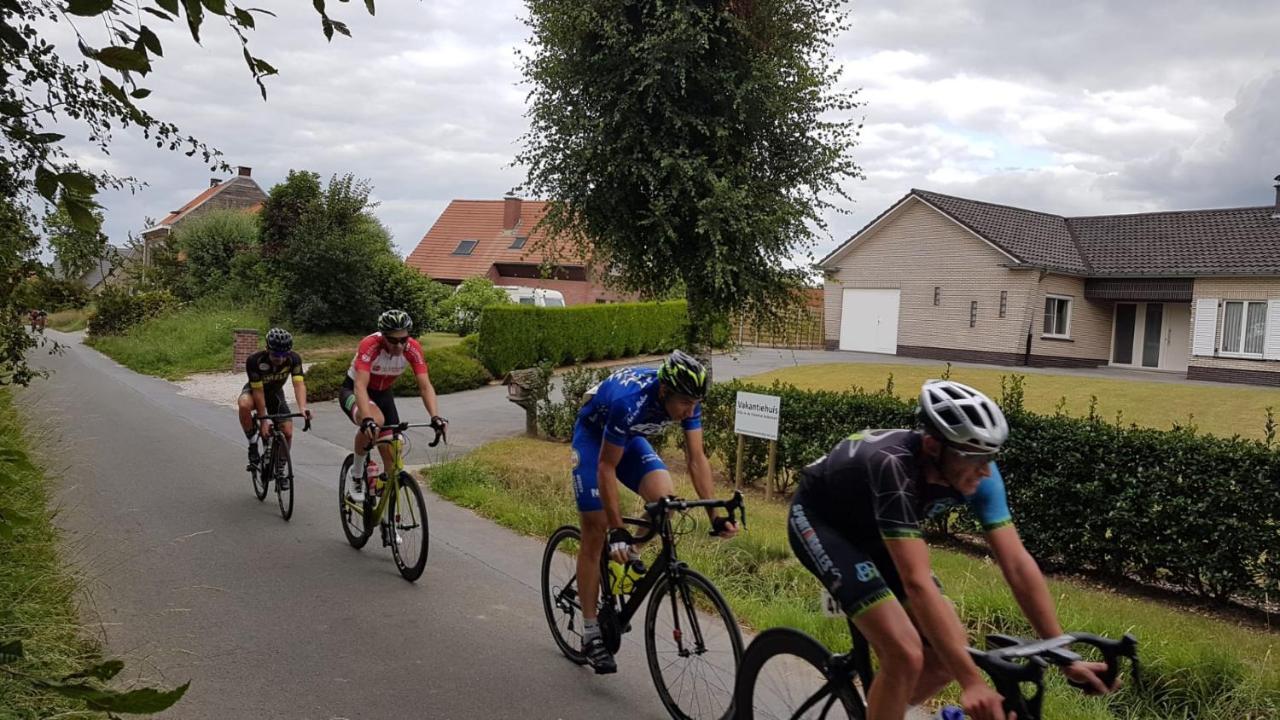 Vakantiehuis in Vlaamse Ardennen Villa Zottegem Buitenkant foto